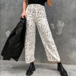 Shekou Abstract Face Print White Straight Leg Pants NWT